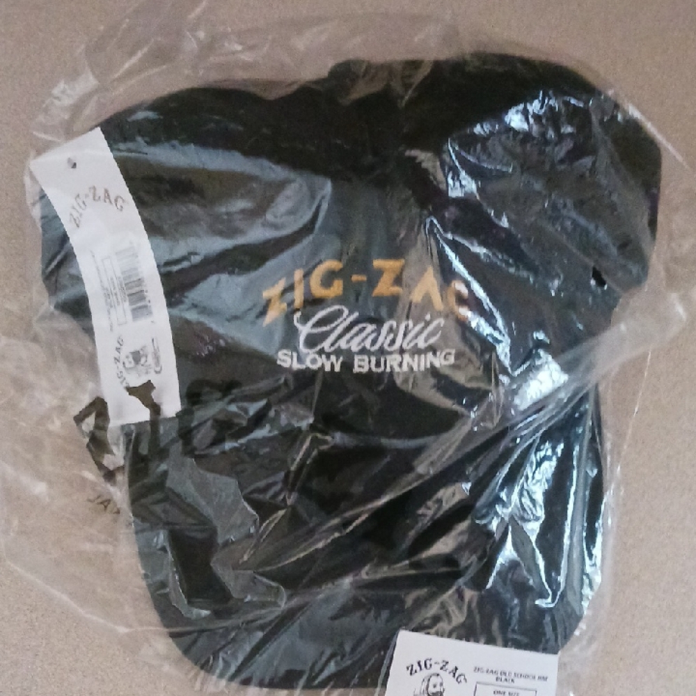 Classic Black Cap